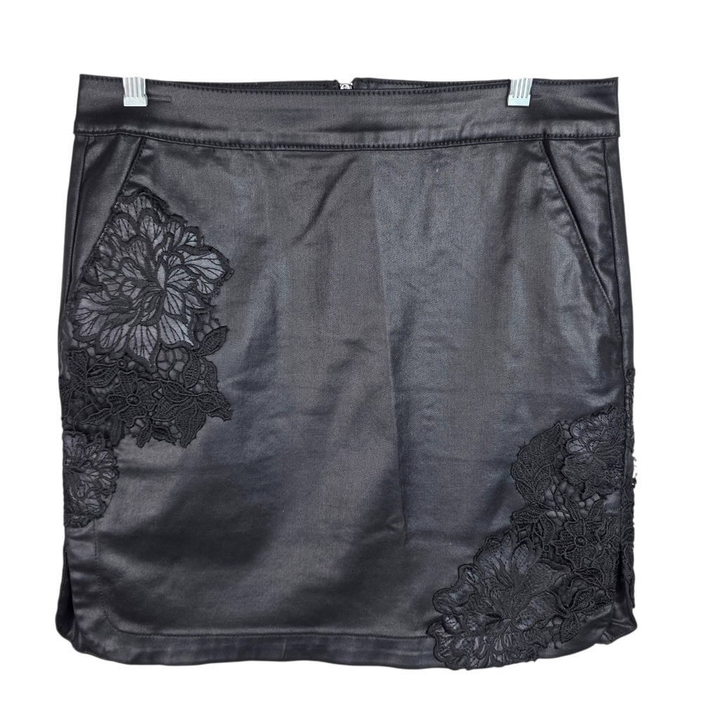 White House Black Market Mini Skirt Women 4 Black Good Lace Coated Zip Pockets
